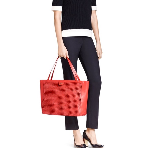 Tory Burch Handbags - Tory Burch Erica tote